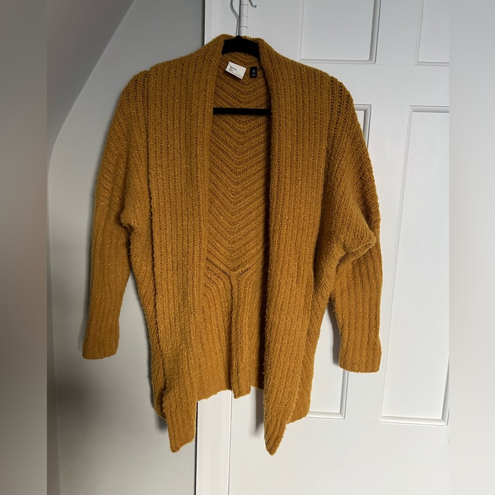 Anthropologie sleeping on snow brand mustard yellow cardigan. Size XXS.